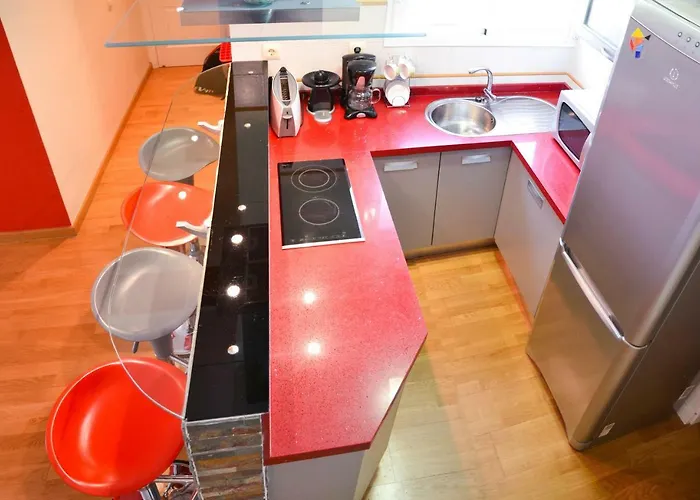 Alameda San Lorenzo Loft شقة